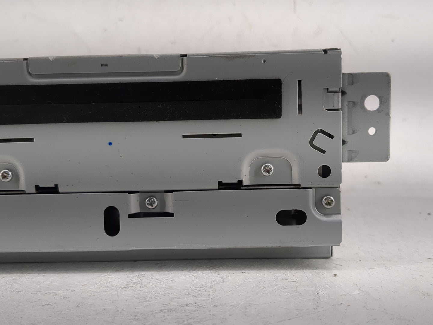 2011 Jaguar Xf Radio AM FM Cd Player Receiver Replacement P/N:7G9N-18C815-NB Fits Fits 2012 2013 2014 2015 OEM Used Auto Par