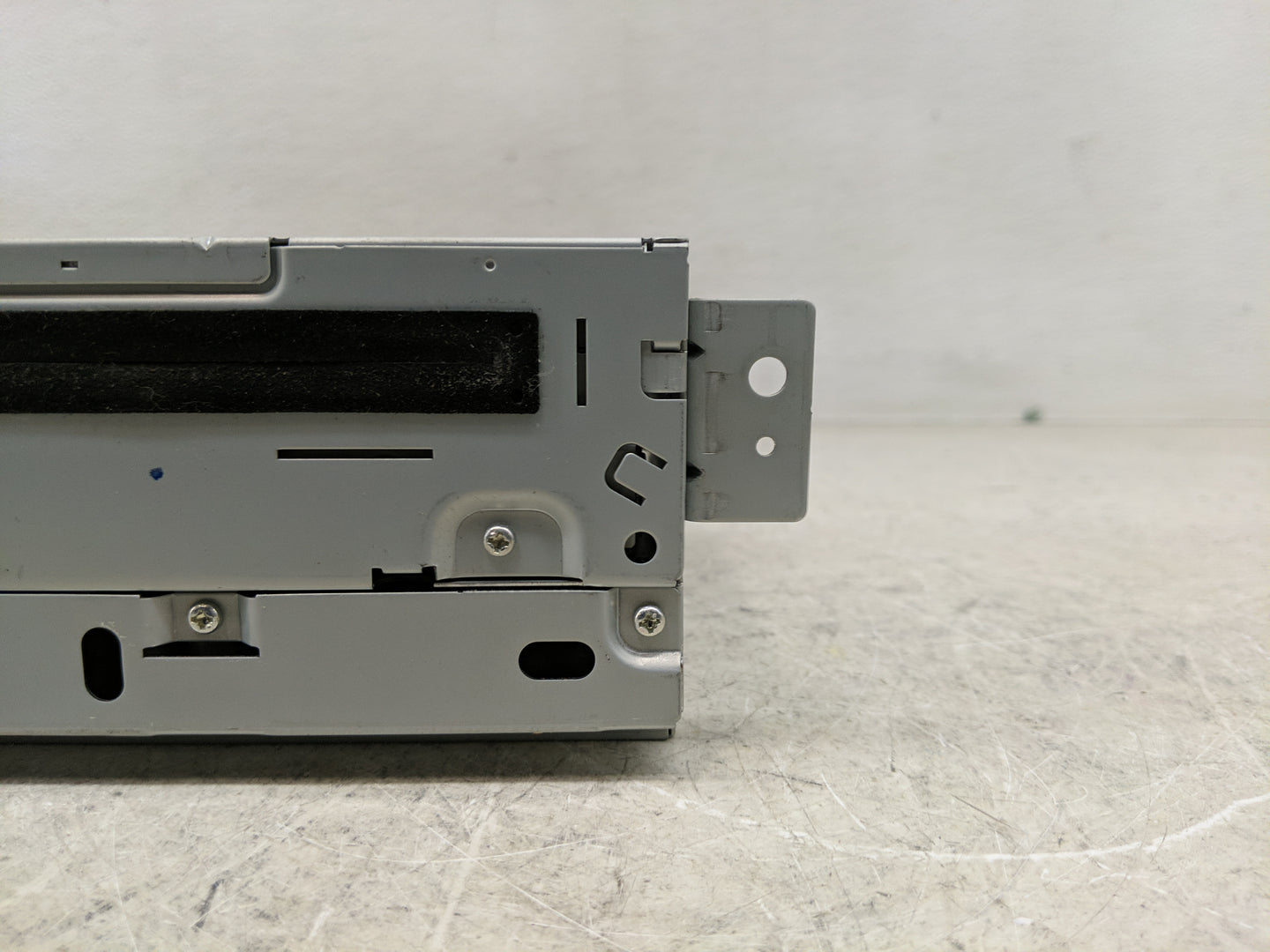 2011 Jaguar Xf Radio AM FM Cd Player Receiver Replacement P/N:7G9N-18C815-NB Fits Fits 2012 2013 2014 2015 OEM Used Auto Par