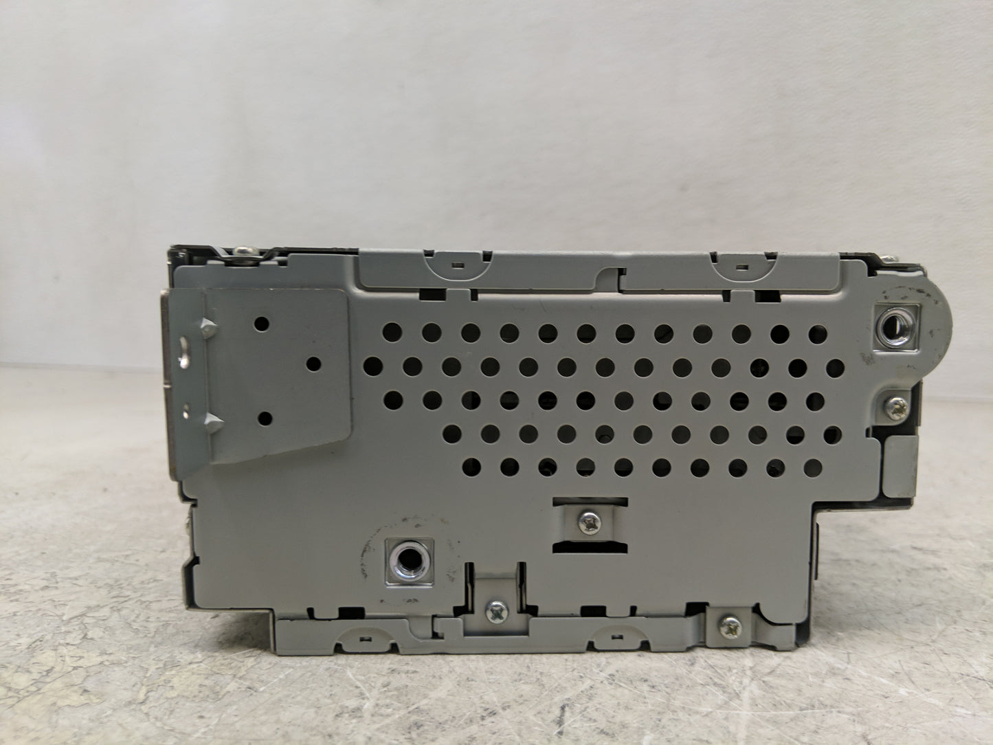2011 Jaguar Xf Radio AM FM Cd Player Receiver Replacement P/N:7G9N-18C815-NB Fits Fits 2012 2013 2014 2015 OEM Used Auto Par