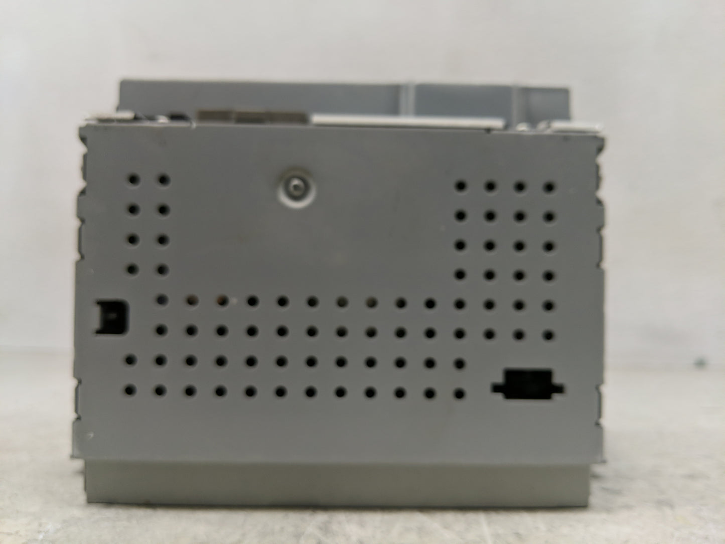 2011 Jaguar Xf Radio AM FM Cd Player Receiver Replacement P/N:7G9N-18C815-NB Fits Fits 2012 2013 2014 2015 OEM Used Auto Par