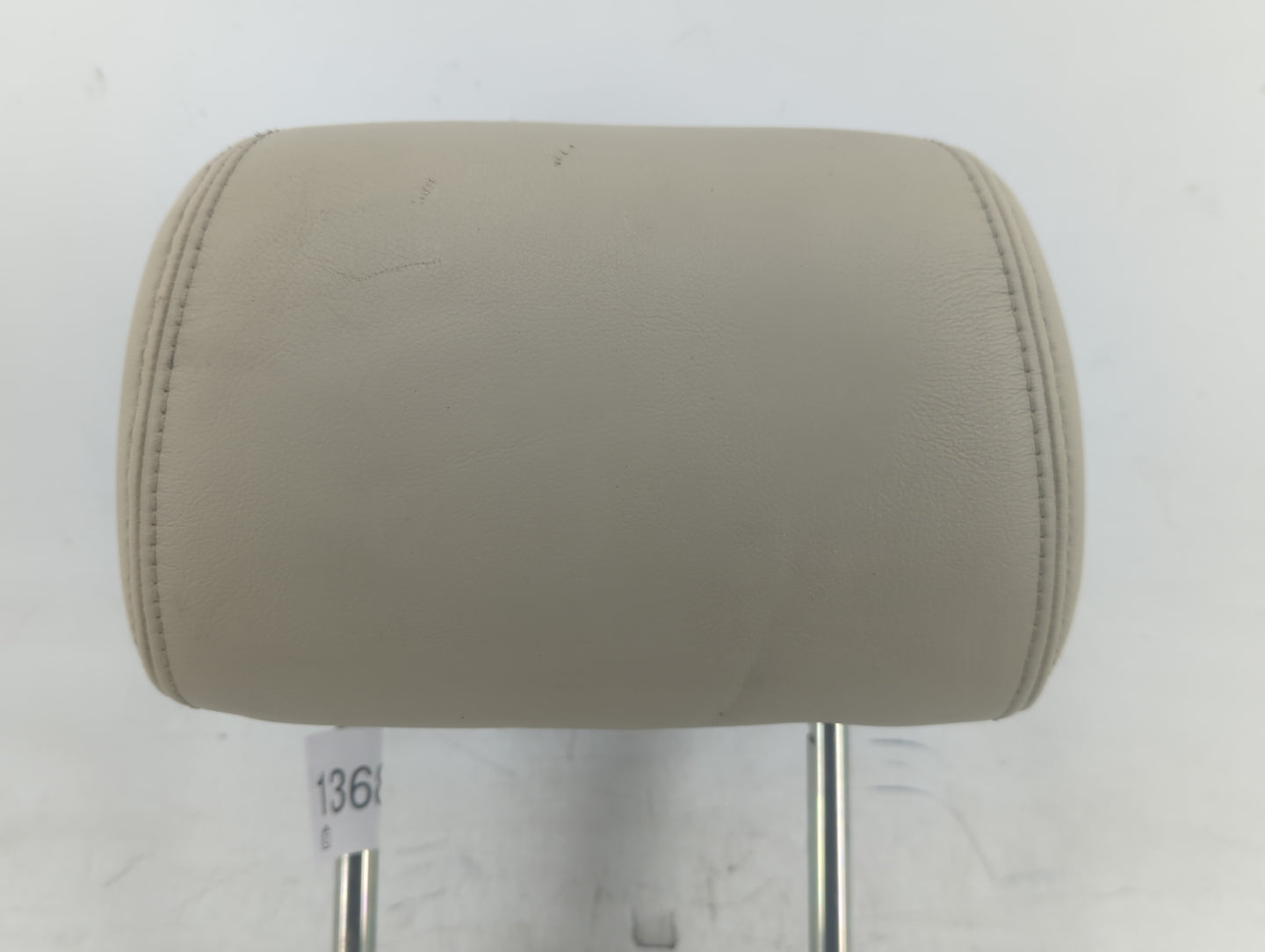 2010-2012 Jaguar Xf Headrest Head Rest Rear Center Seat Fits Fits 2010 2011 2012 OEM Used Auto Parts - Oemusedautoparts1.com