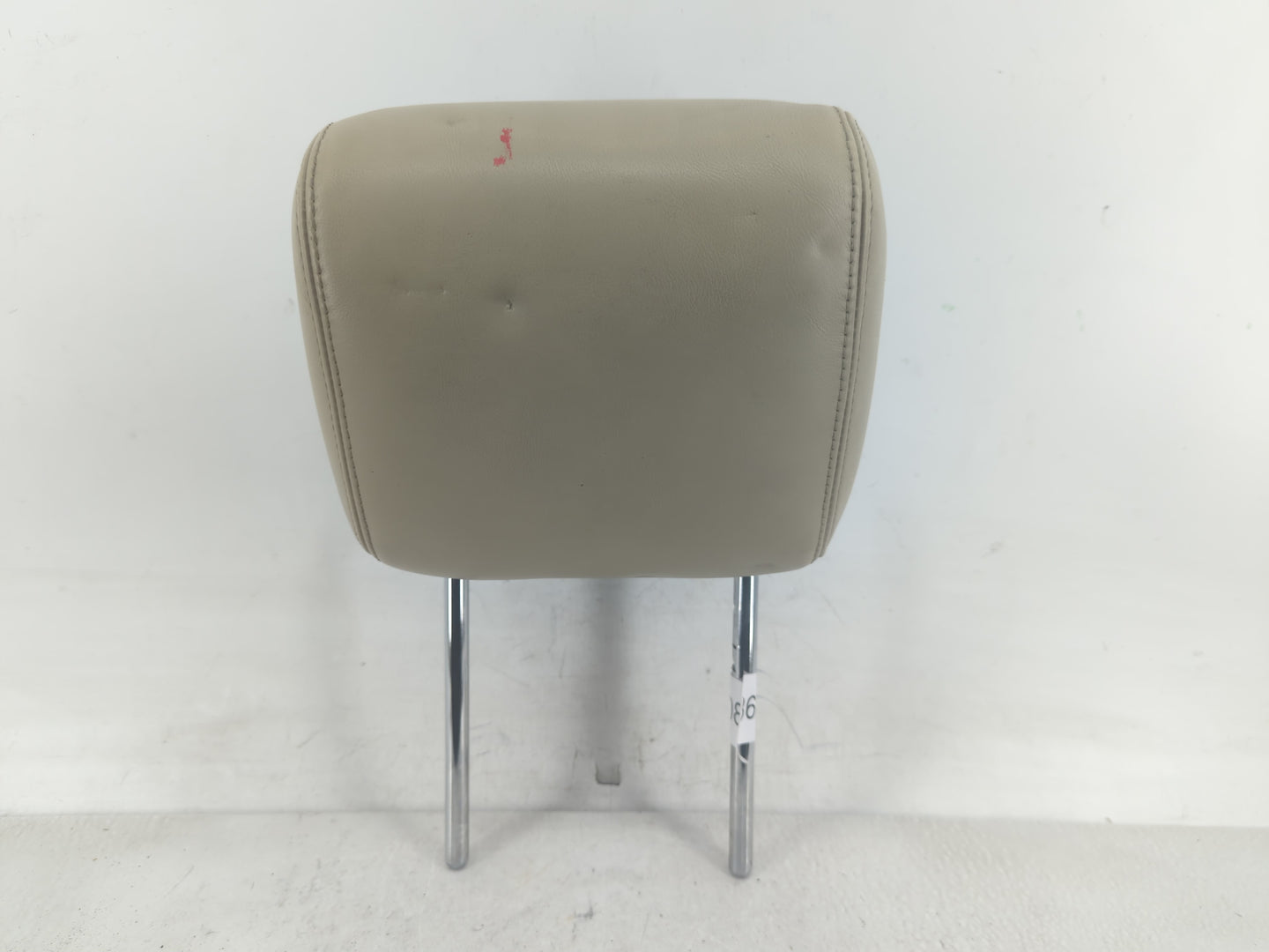 2010-2012 Jaguar Xf Headrest Head Rest Rear Seat Fits Fits 2010 2011 2012 OEM Used Auto Parts - Oemusedautoparts1.com