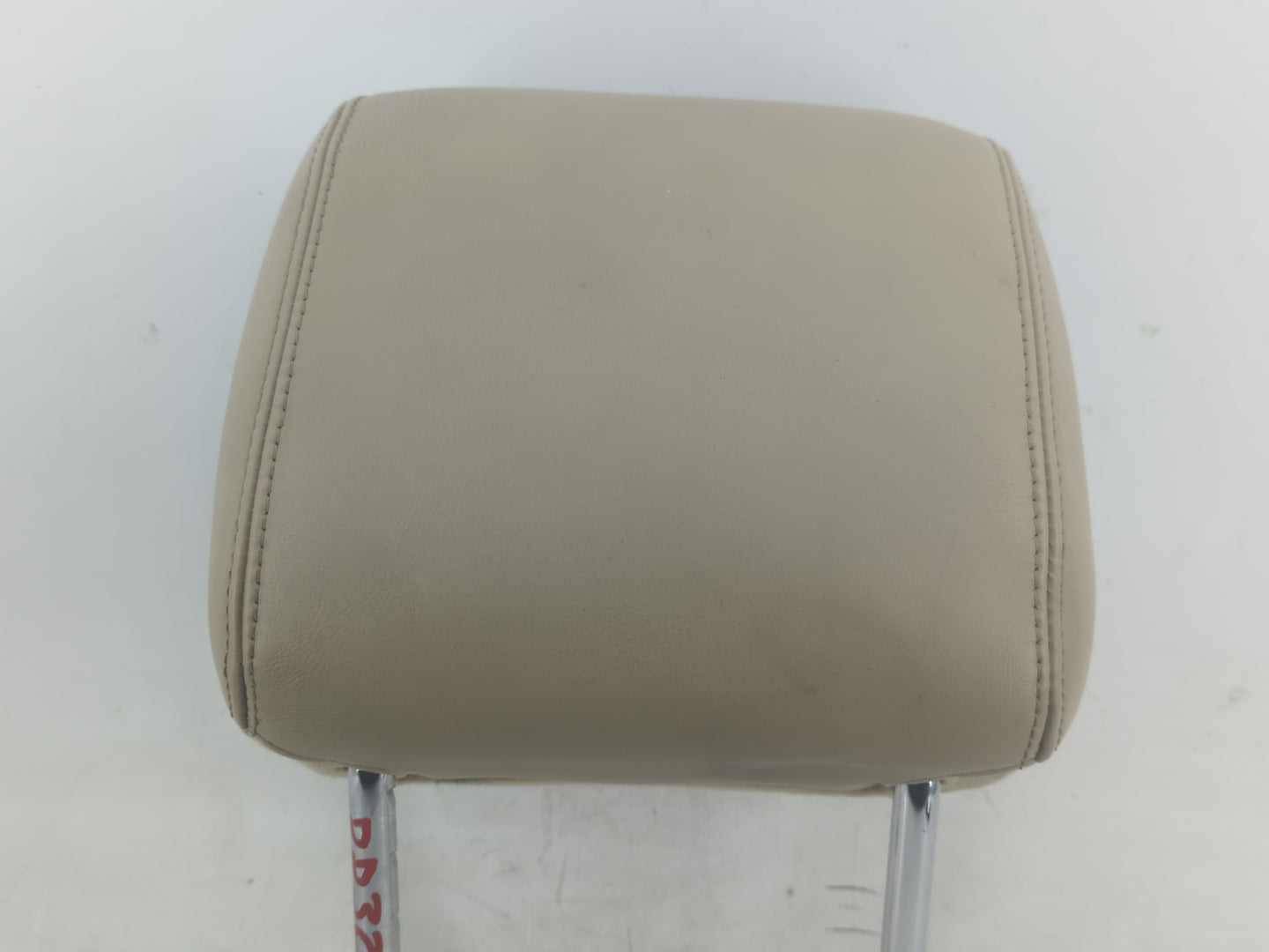 2010-2012 Jaguar Xf Headrest Head Rest Rear Seat Fits Fits 2010 2011 2012 OEM Used Auto Parts - Oemusedautoparts1.com