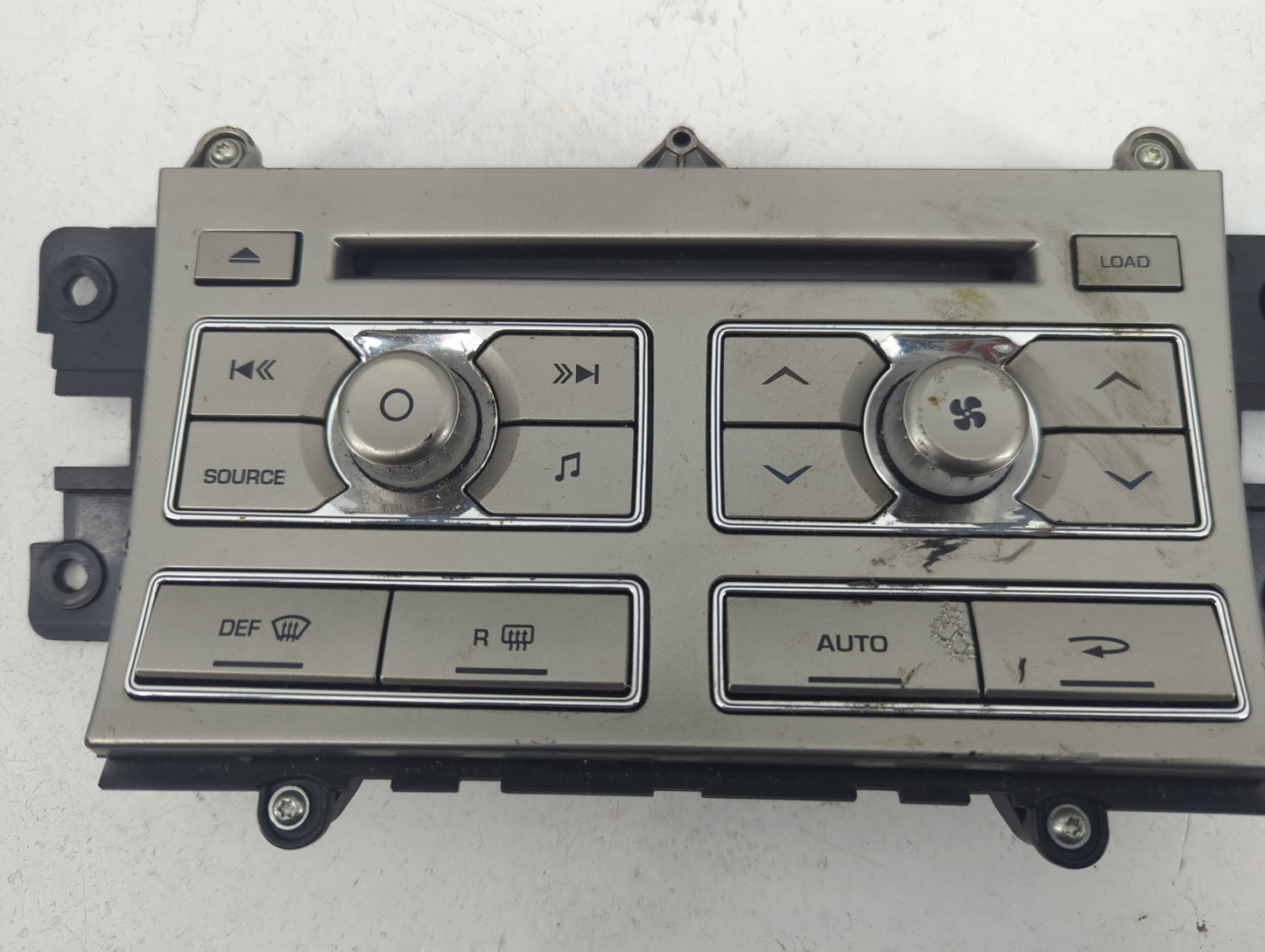 2009-2011 Jaguar Xf Radio Control Panel - Oemusedautoparts1.com
