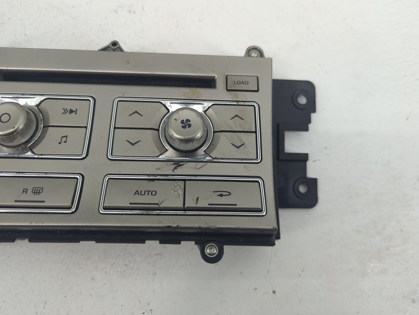 2009-2011 Jaguar Xf Radio Control Panel - Oemusedautoparts1.com