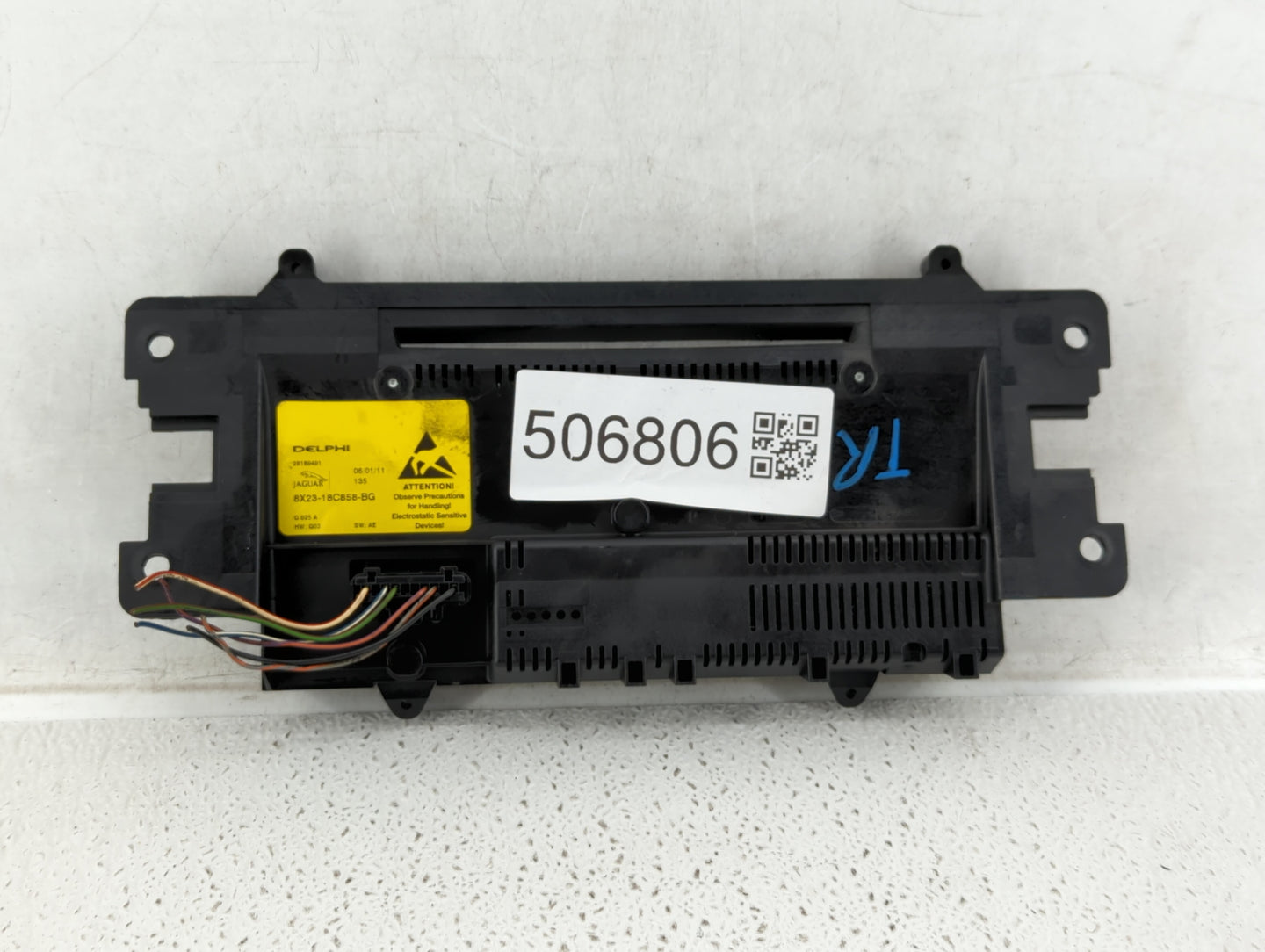 2009-2011 Jaguar Xf Radio Control Panel - Oemusedautoparts1.com