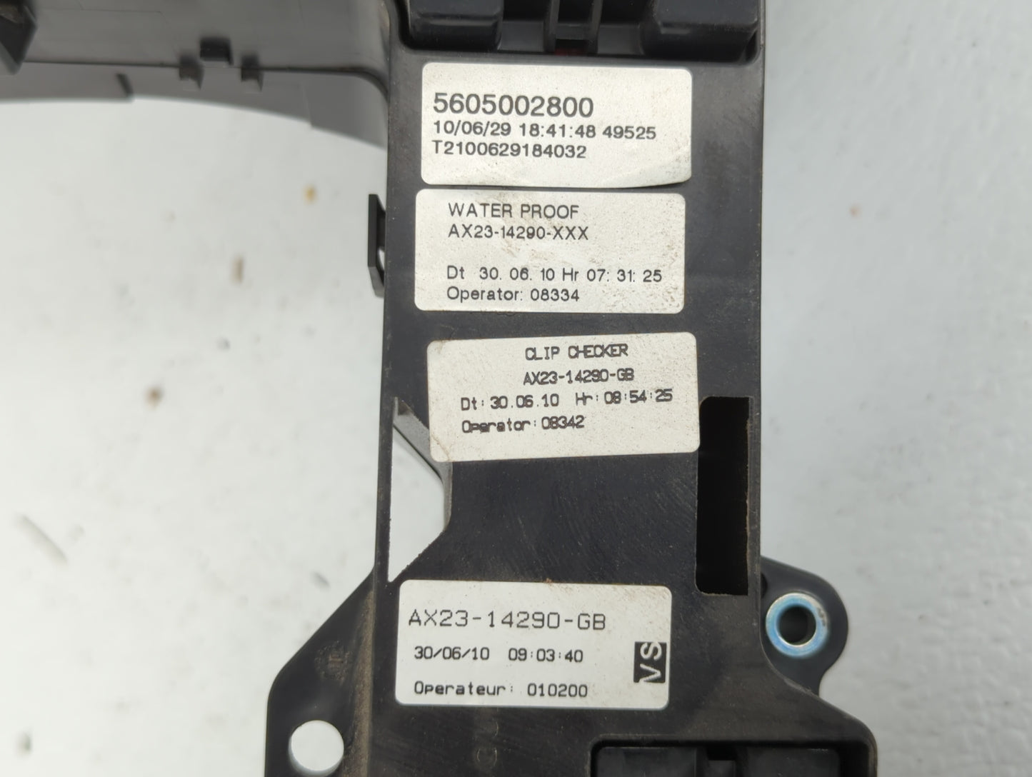 2010-2011 Jaguar Xf Fusebox Fuse Box Panel Relay Module P/N:AX23-14290-XXX Fits Fits 2010 2011 OEM Used Auto Parts - Oemused