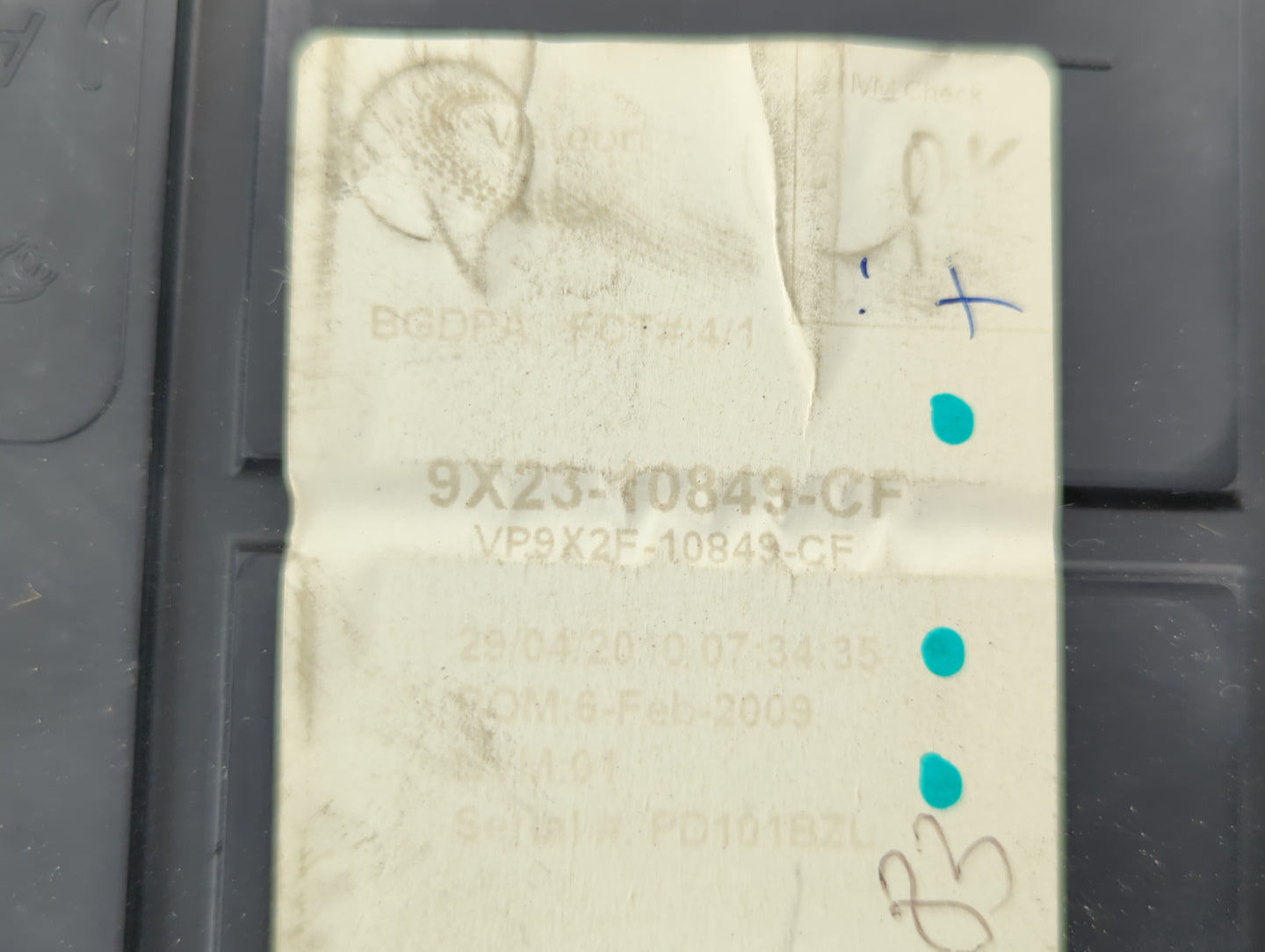 2010-2012 Jaguar Xf Instrument Cluster Speedometer Gauges P/N:9X23-10849-CF Fits Fits 2010 2011 2012 OEM Used Auto Parts - O