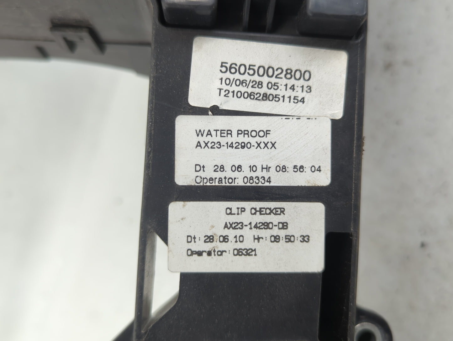 2010-2011 Jaguar Xf Fusebox Fuse Box Panel Relay Module Fits Fits 2010 2011 OEM Used Auto Parts - Oemusedautoparts1.com