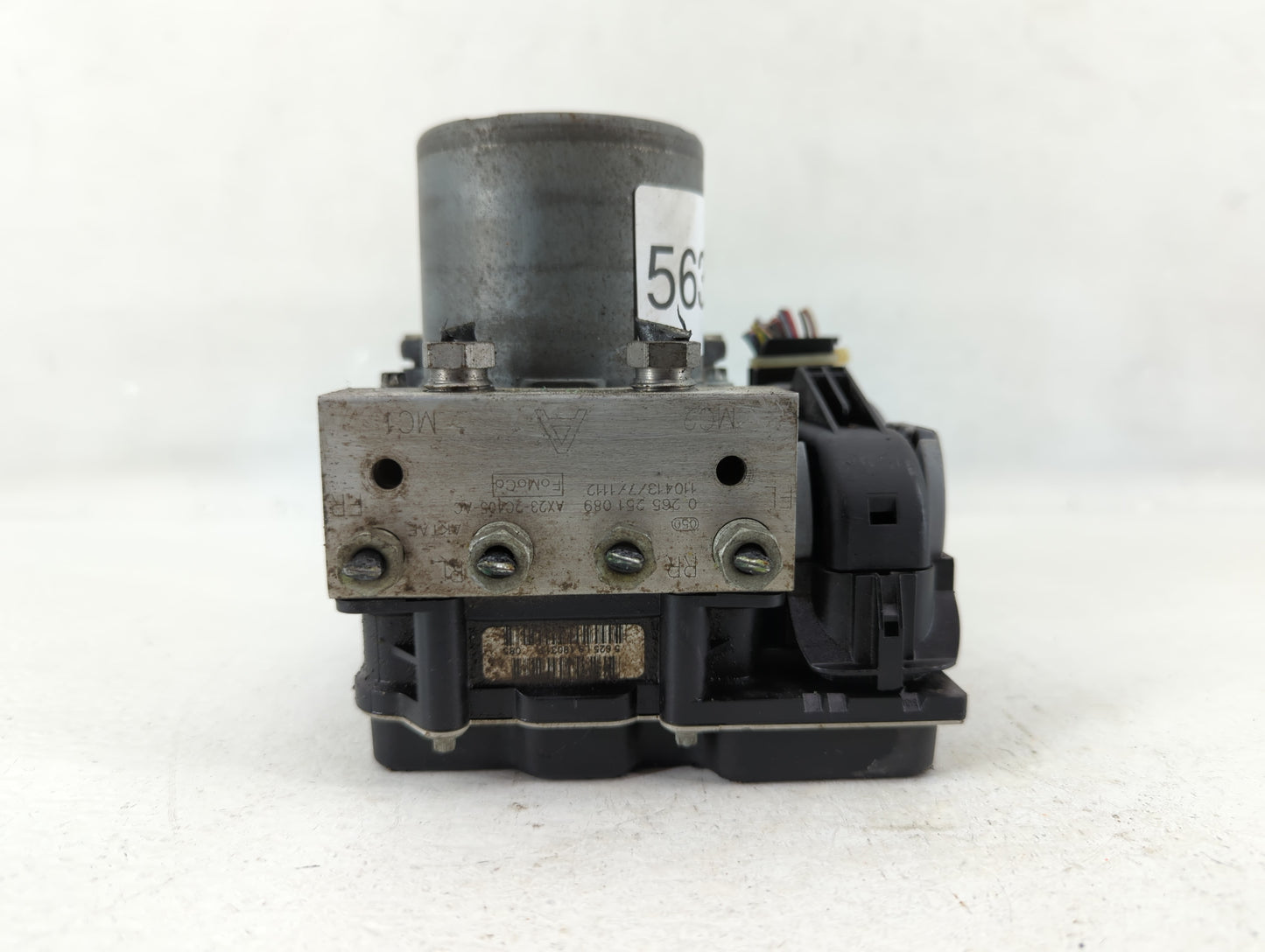 2011 Jaguar Xf ABS Pump Control Module Replacement P/N:AX23-2C405-AB Fits OEM Used Auto Parts - Oemusedautoparts1.com