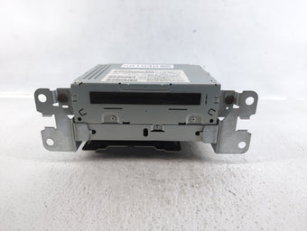 compare product 2009-2011 Jaguar Xf Am Fm Cd Player Radio Receiver 591040