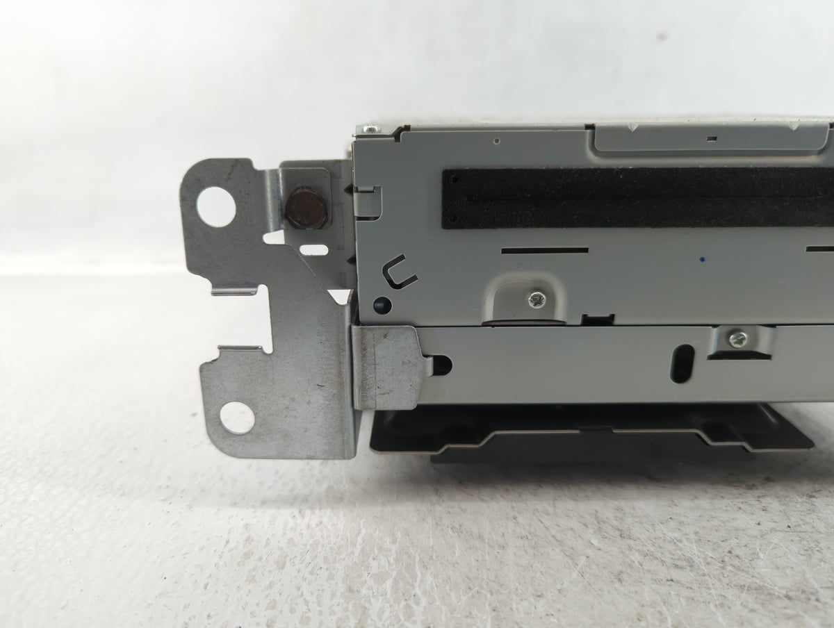 2009-2011 Jaguar Xf Am Fm Cd Player Radio Receiver 591040 - Oemusedautoparts1.com