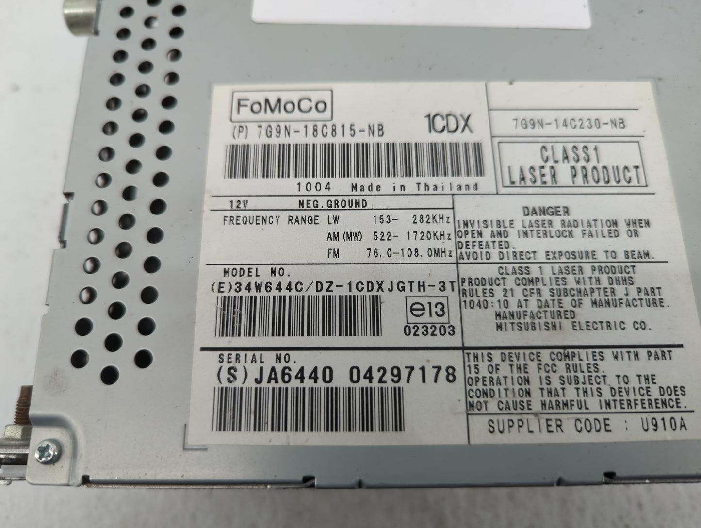 2009-2011 Jaguar Xf Am Fm Cd Player Radio Receiver - Oemusedautoparts1.com