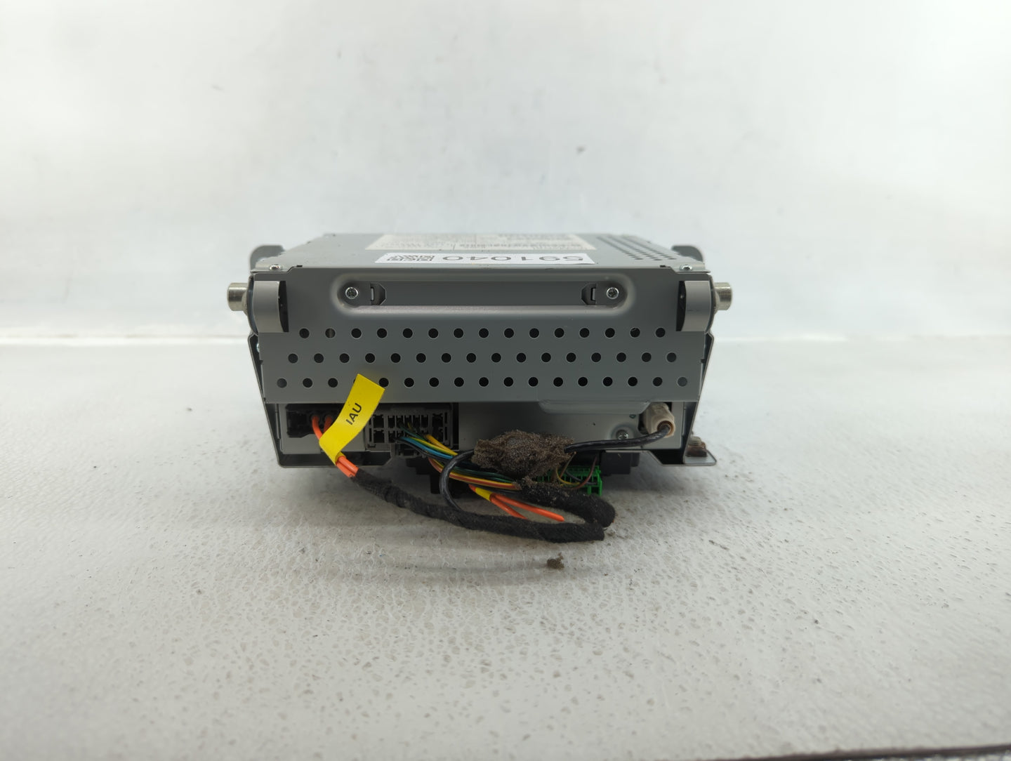 2009-2011 Jaguar Xf Am Fm Cd Player Radio Receiver - Oemusedautoparts1.com