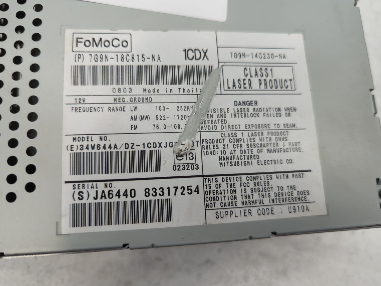 2009-2011 Jaguar Xf Am Fm Cd Player Radio Receiver - Oemusedautoparts1.com