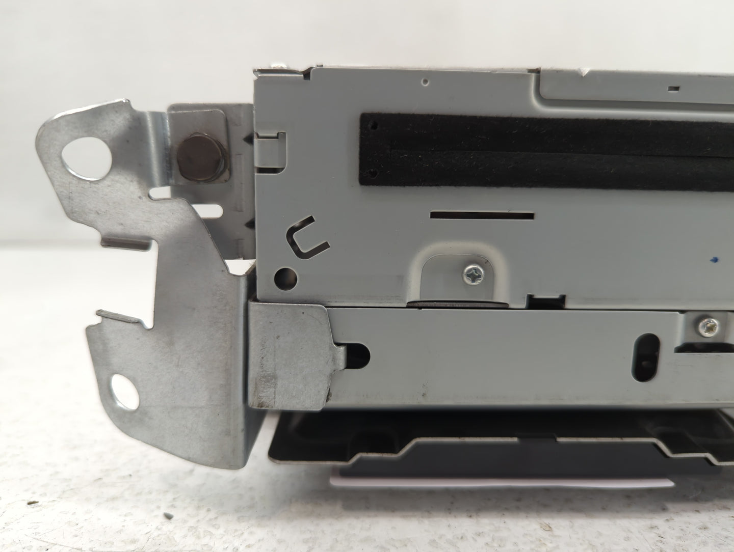 2011 Jaguar Xf Radio AM FM Cd Player Receiver Replacement P/N:7G9N-18C815-NB Fits Fits 2012 2013 2014 2015 OEM Used Auto Par