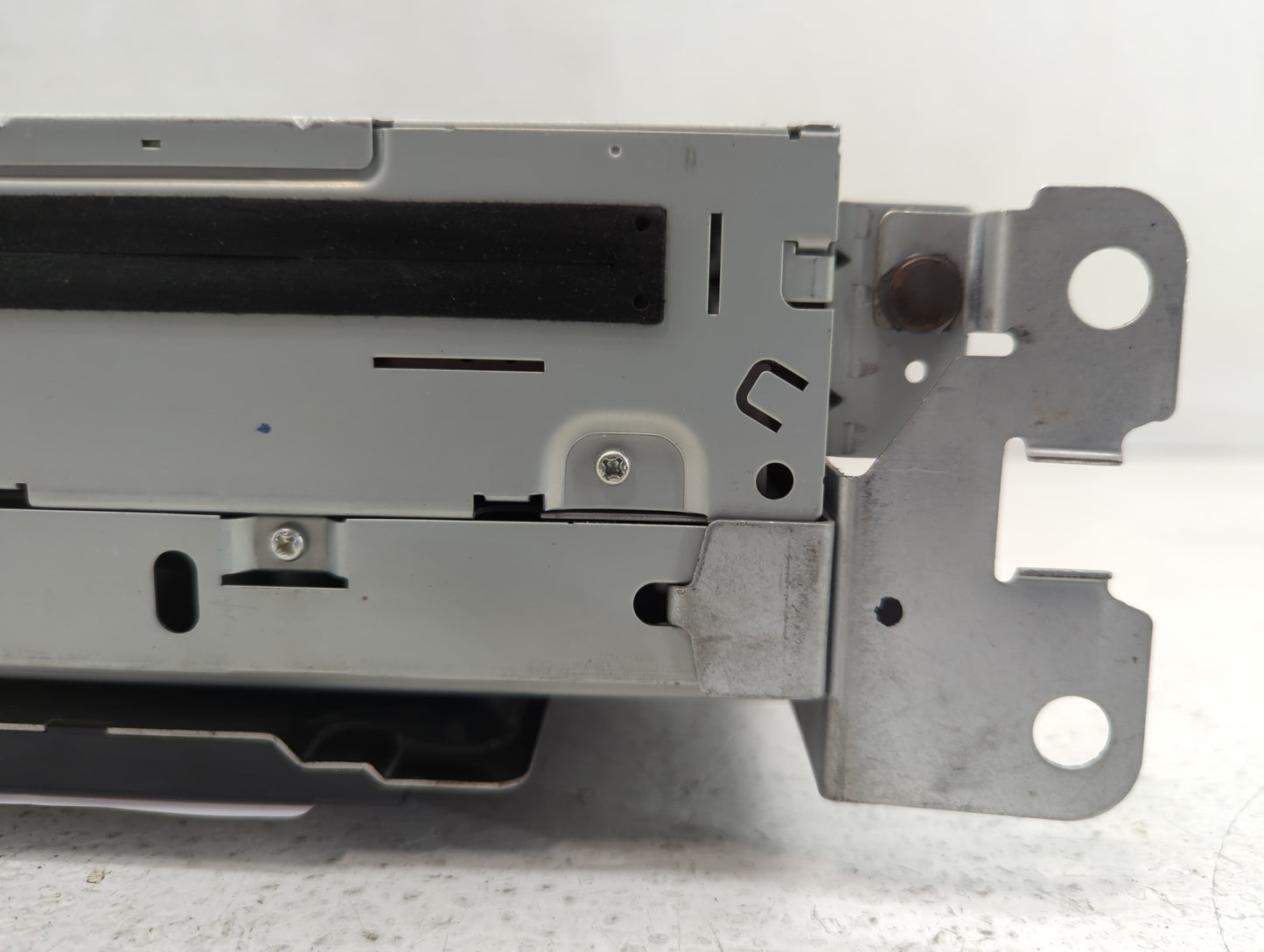 2011 Jaguar Xf Radio AM FM Cd Player Receiver Replacement P/N:7G9N-18C815-NB Fits Fits 2012 2013 2014 2015 OEM Used Auto Par