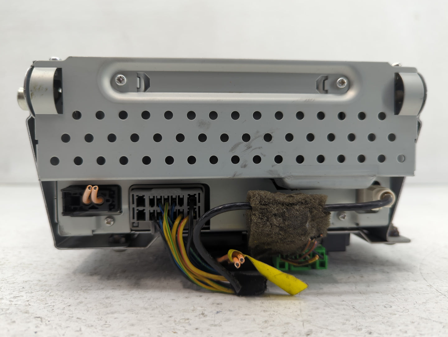 2011 Jaguar Xf Radio AM FM Cd Player Receiver Replacement P/N:7G9N-18C815-NB Fits Fits 2012 2013 2014 2015 OEM Used Auto Par