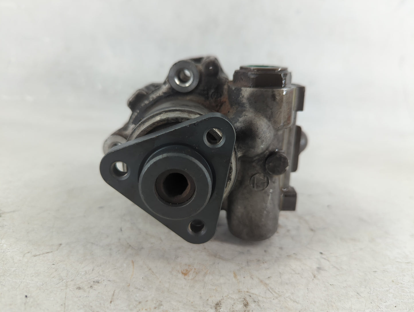 2010-2015 Jaguar Xf Power Steering Column Pump Oem - Oemusedautoparts1.com