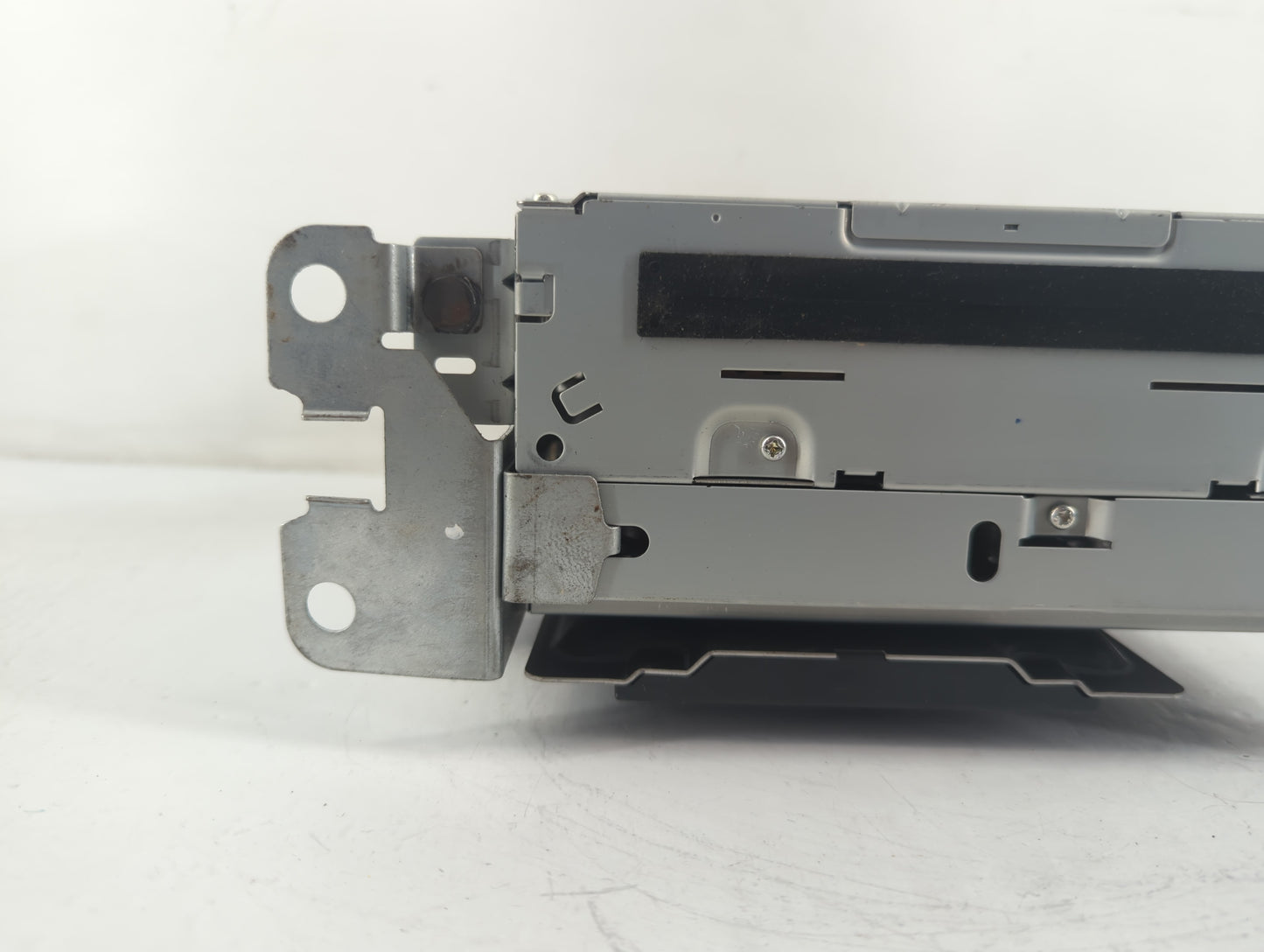2009-2011 Jaguar Xf Am Fm Cd Player Radio Receiver - Oemusedautoparts1.com