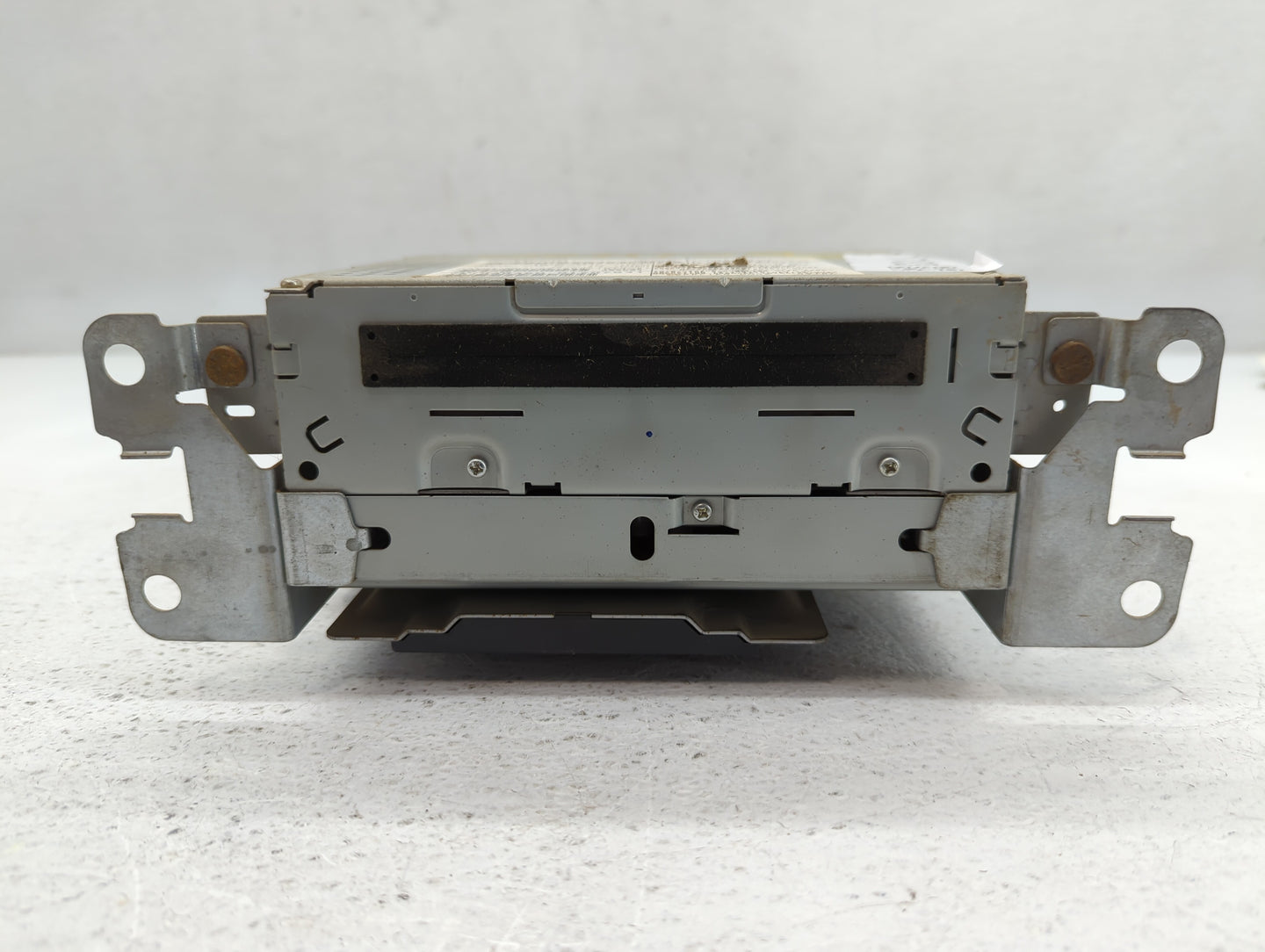 2009-2011 Jaguar Xf Am Fm Cd Player Radio Receiver - Oemusedautoparts1.com