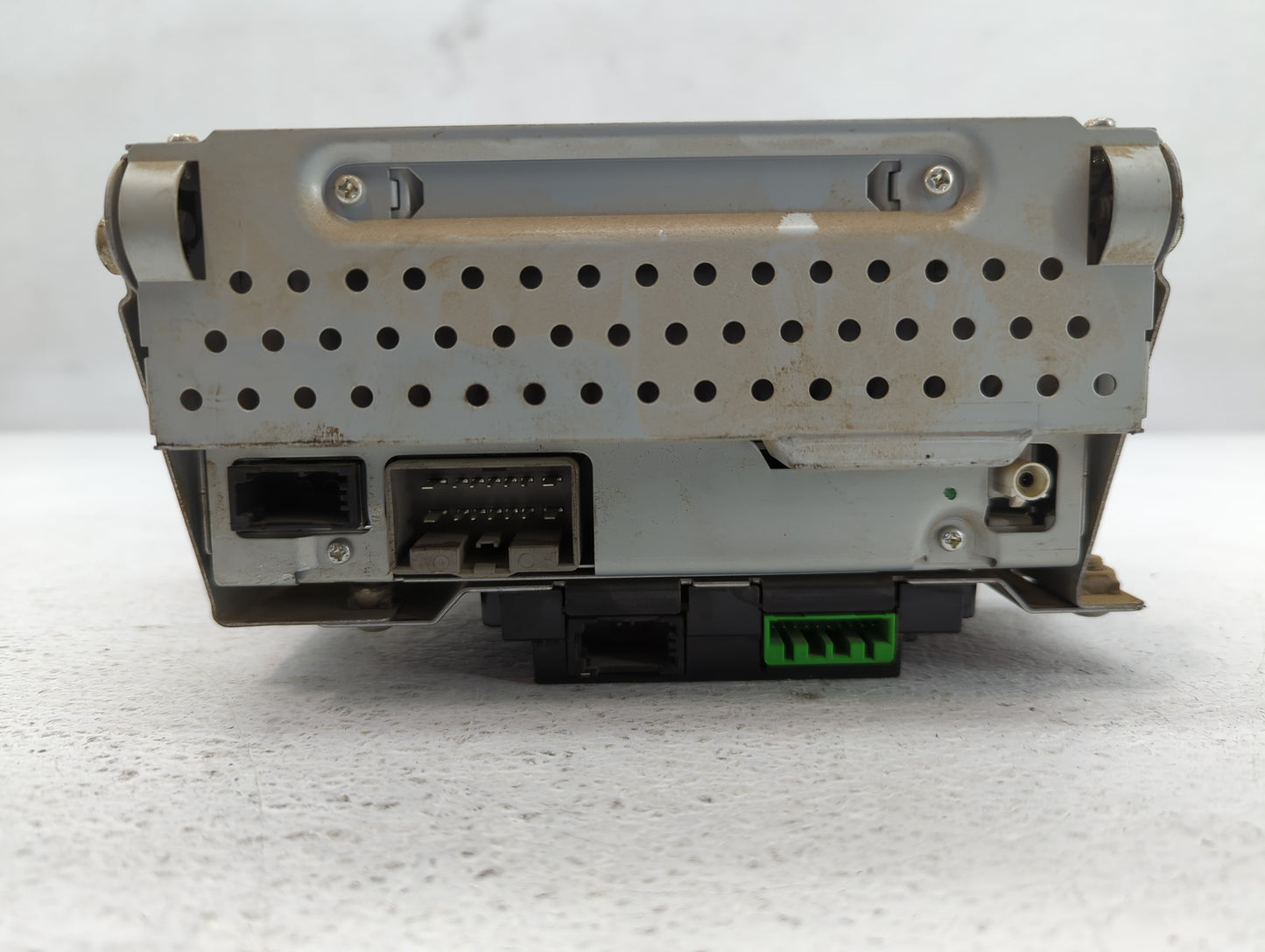 2009-2011 Jaguar Xf Am Fm Cd Player Radio Receiver - Oemusedautoparts1.com
