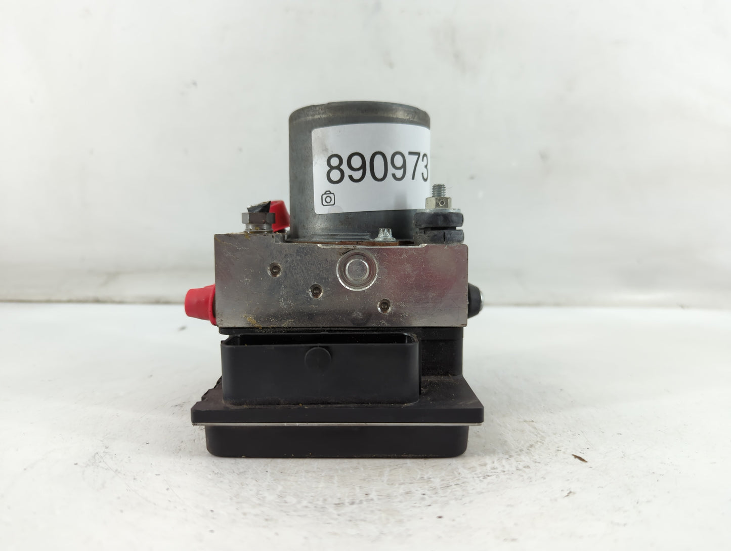 2011 Jaguar Xf ABS Pump Control Module Replacement P/N:AX23-2C405-AB Fits OEM Used Auto Parts - Oemusedautoparts1.com