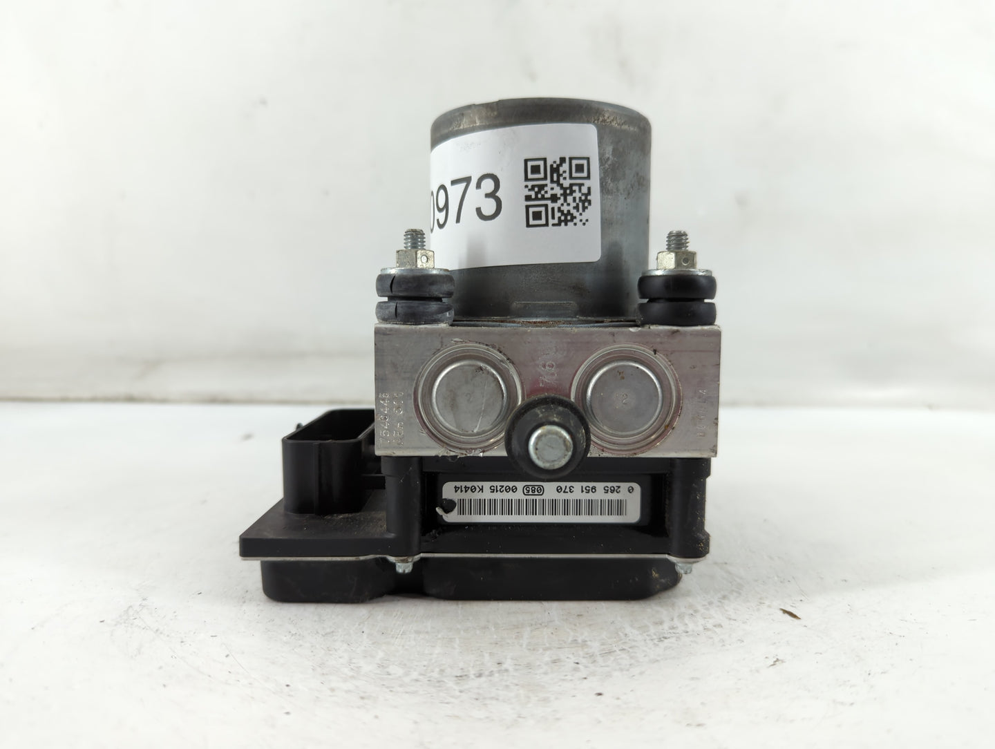2011 Jaguar Xf ABS Pump Control Module Replacement P/N:AX23-2C405-AB Fits OEM Used Auto Parts - Oemusedautoparts1.com