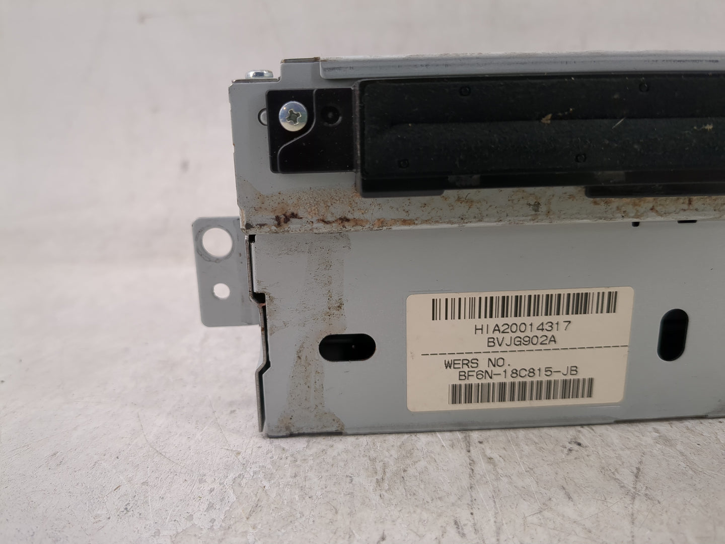 2010-2012 Jaguar Xj Radio AM FM Cd Player Receiver Replacement P/N:BF6N-18C815-JB Fits Fits 2010 2011 2012 OEM Used Auto Par