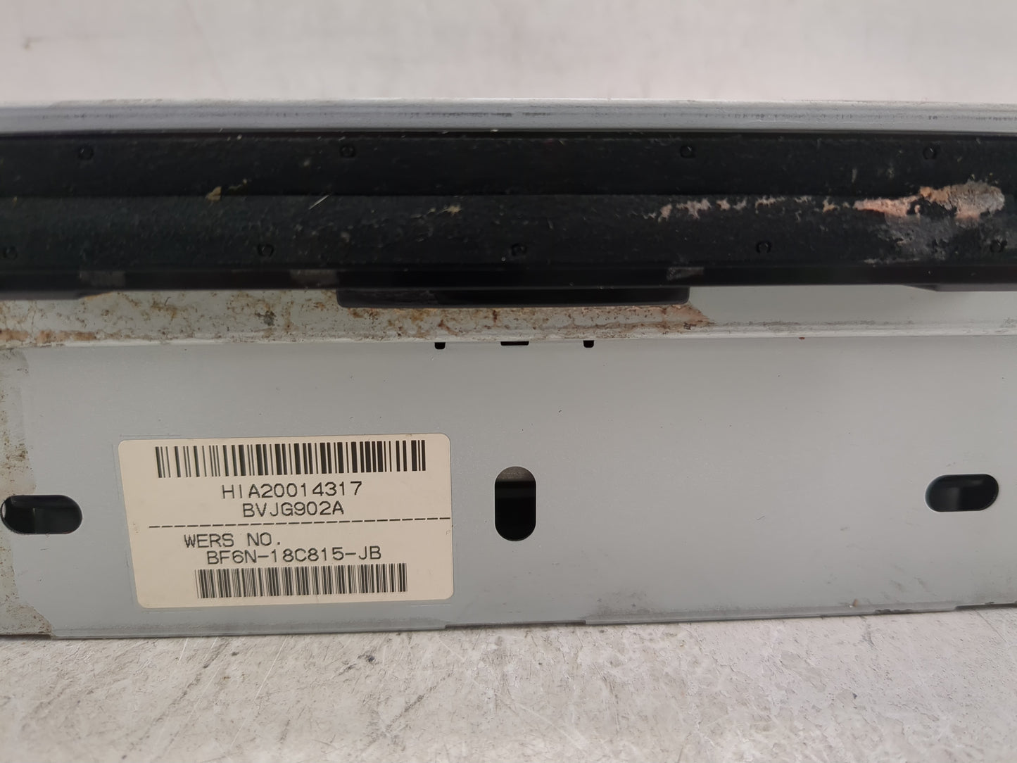 2010-2012 Jaguar Xj Radio AM FM Cd Player Receiver Replacement P/N:BF6N-18C815-JB Fits Fits 2010 2011 2012 OEM Used Auto Par