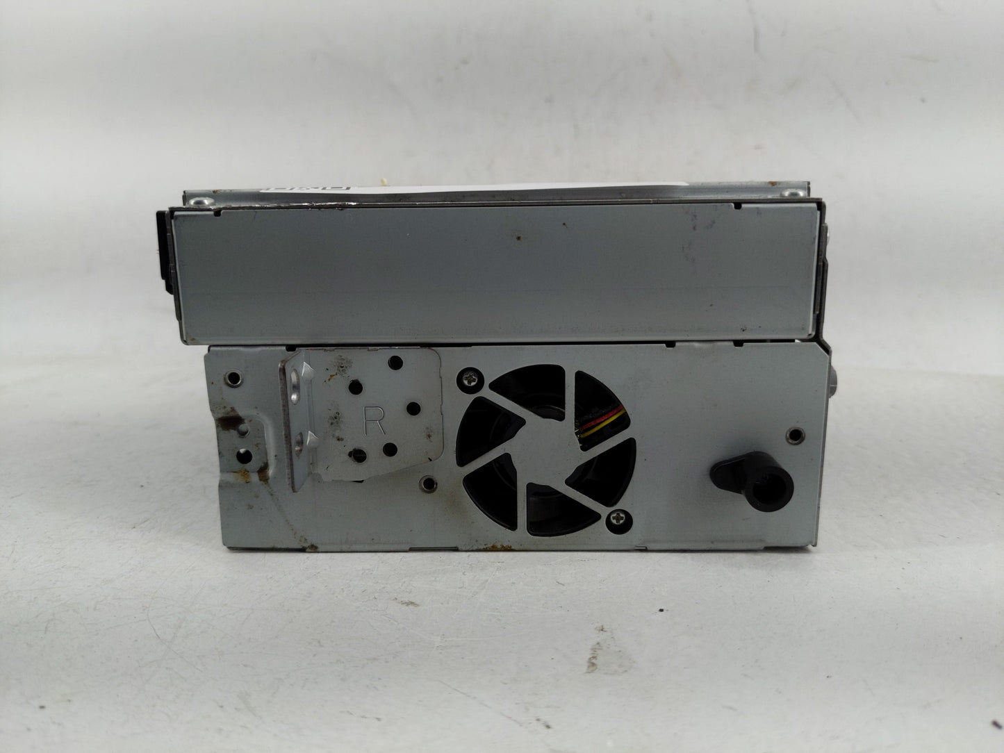 2010-2011 Jaguar Xj Radio AM FM Cd Player Receiver Replacement P/N:31328221 AA Fits Fits 2010 2011 OEM Used Auto Parts - Oem