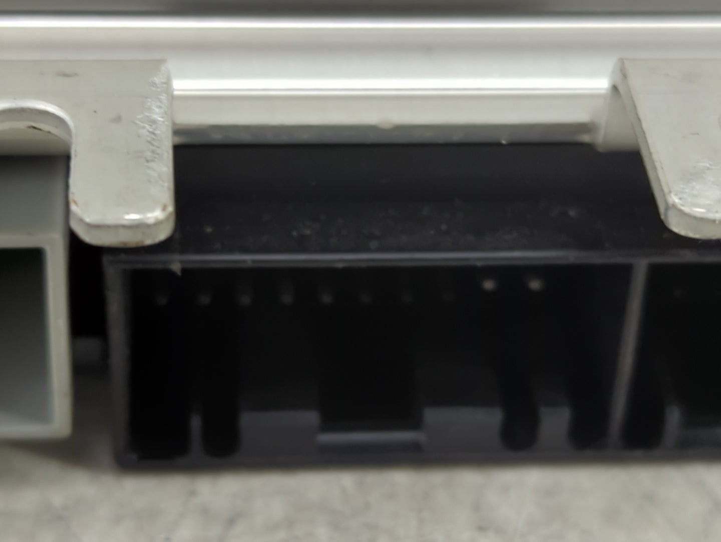 2010-2015 Jaguar Xj Suspension Control Module Ah42-14d392-ab|s180010011 - Oemusedautoparts1.com