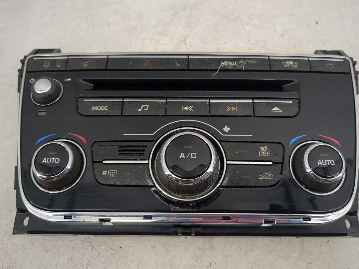 2010-2012 Jaguar Xj Radio Control Panel 1492592 - Oemusedautoparts1.com