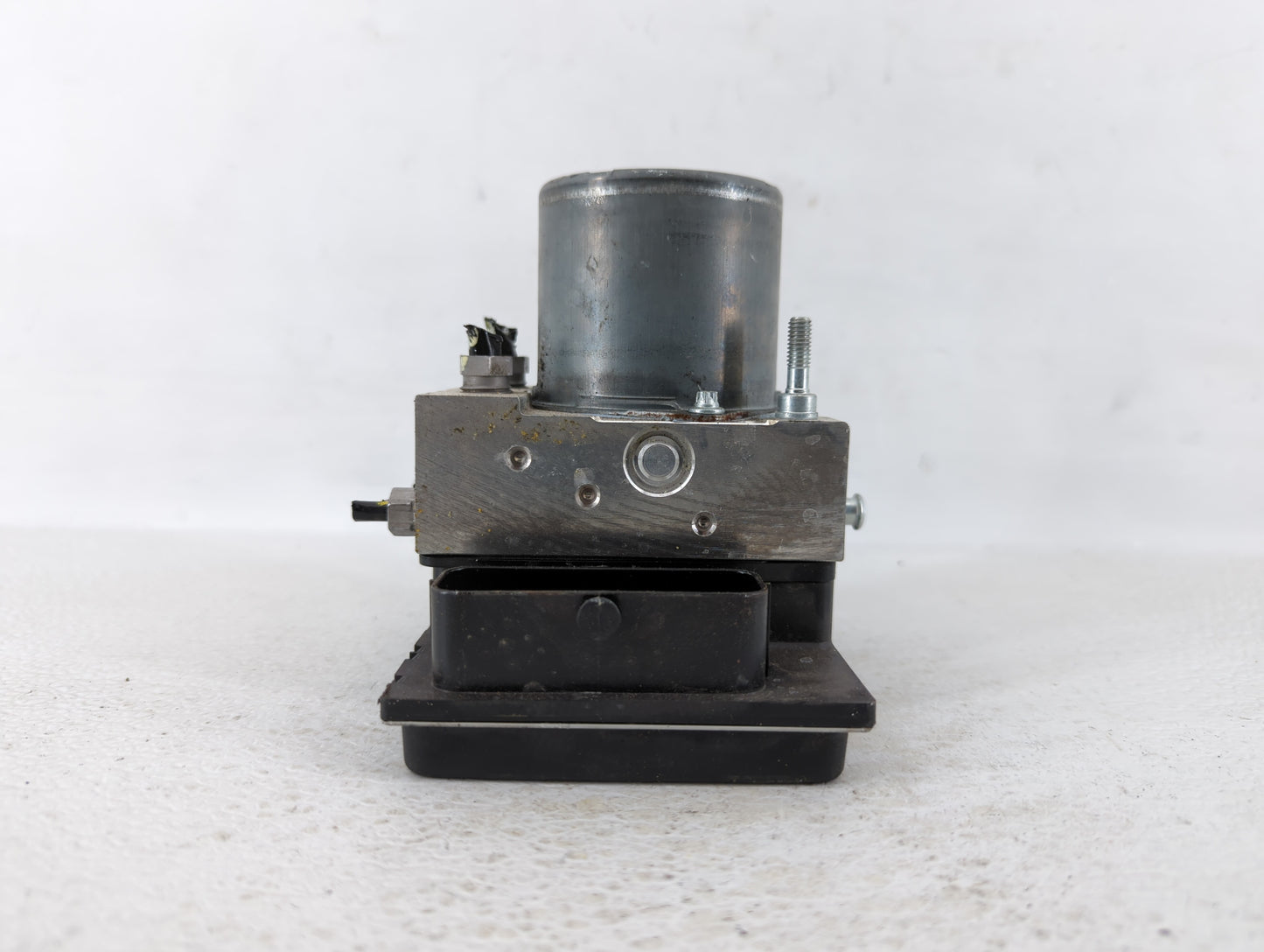 2010-2012 Jaguar Xj ABS Pump Control Module Replacement P/N:AW93-2C405-CF Fits Fits 2010 2011 2012 OEM Used Auto Parts - Oem