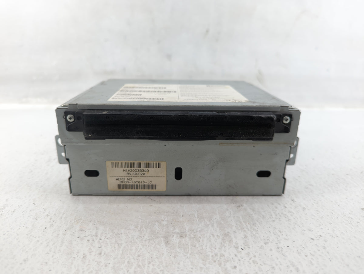2010-2011 Jaguar Xj Am Fm Cd Player Radio Receiver 559485 - Oemusedautoparts1.com