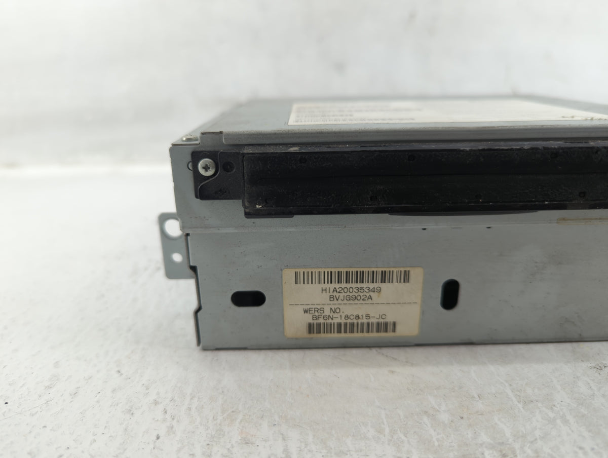 2010-2011 Jaguar Xj Am Fm Cd Player Radio Receiver 559485 - Oemusedautoparts1.com