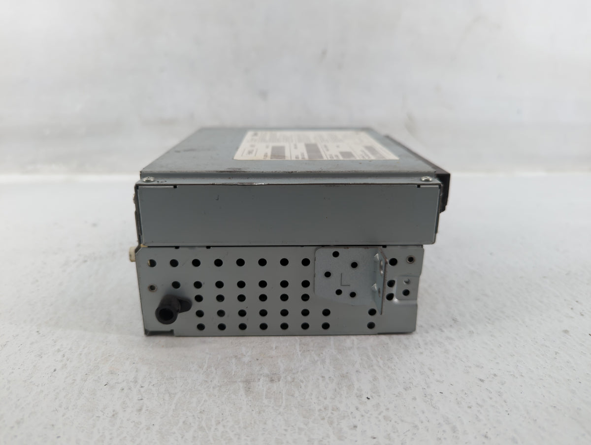 2010-2011 Jaguar Xj Am Fm Cd Player Radio Receiver 559485 - Oemusedautoparts1.com