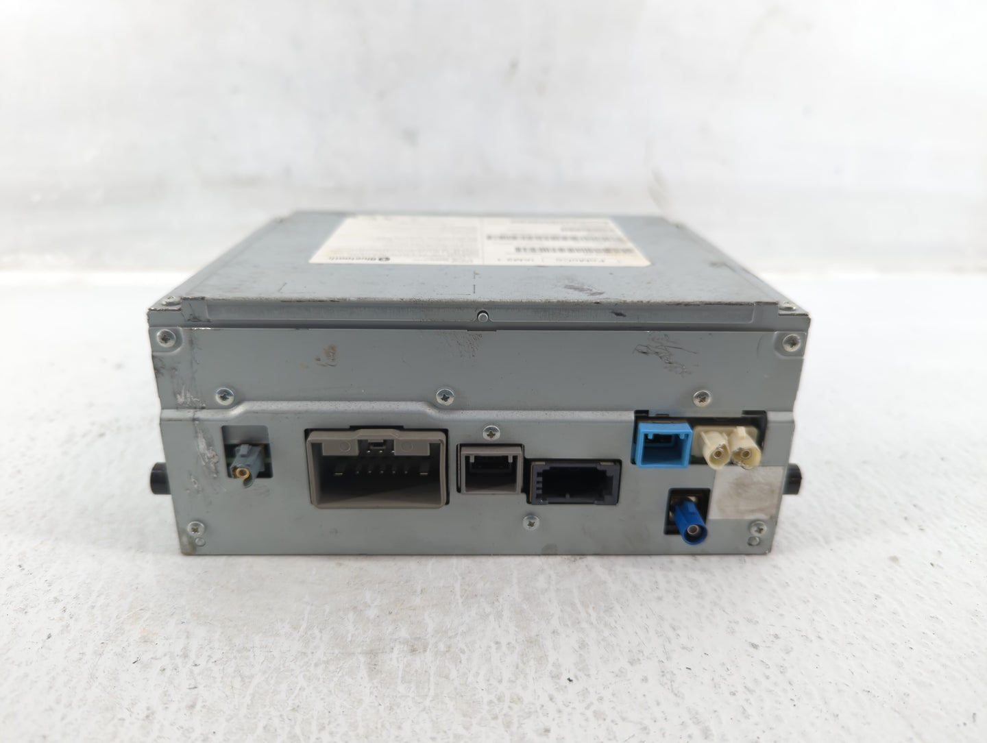 2010-2011 Jaguar Xj Am Fm Cd Player Radio Receiver - Oemusedautoparts1.com