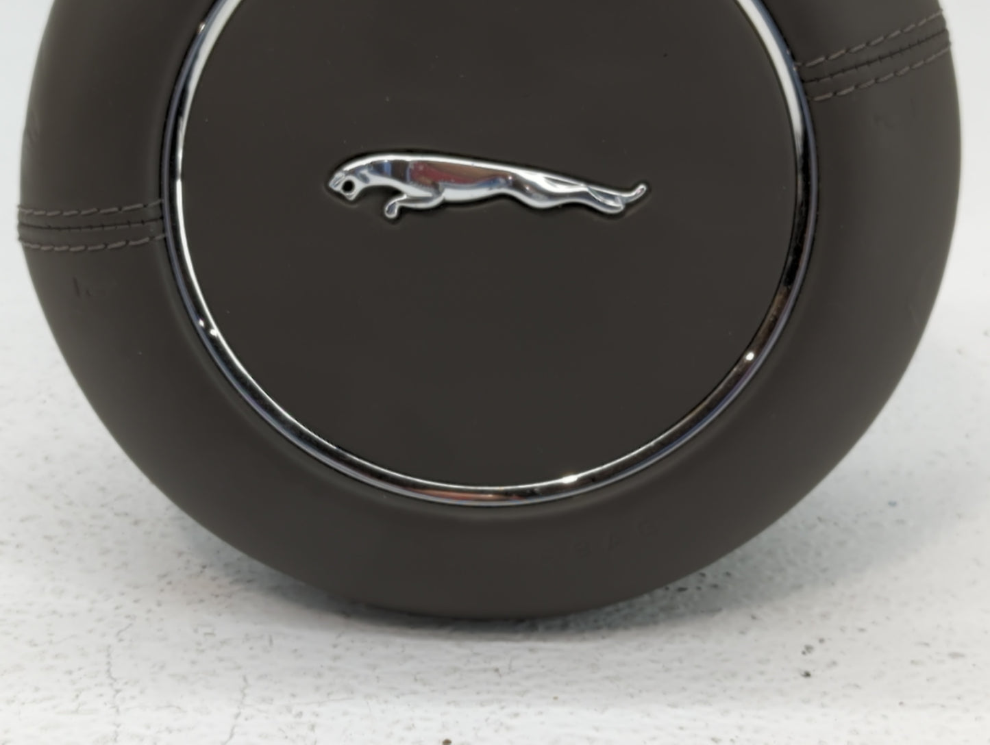 2011-2012 Jaguar Xj Air Bag Driver Left Steering Wheel Mounted Fits Fits 2011 2012 OEM Used Auto Parts - Oemusedautoparts1.c
