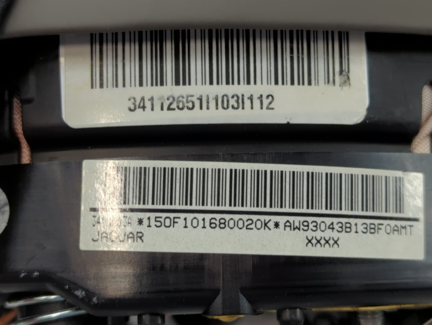 2011-2012 Jaguar Xj Air Bag Driver Left Steering Wheel Mounted Fits Fits 2011 2012 OEM Used Auto Parts - Oemusedautoparts1.c