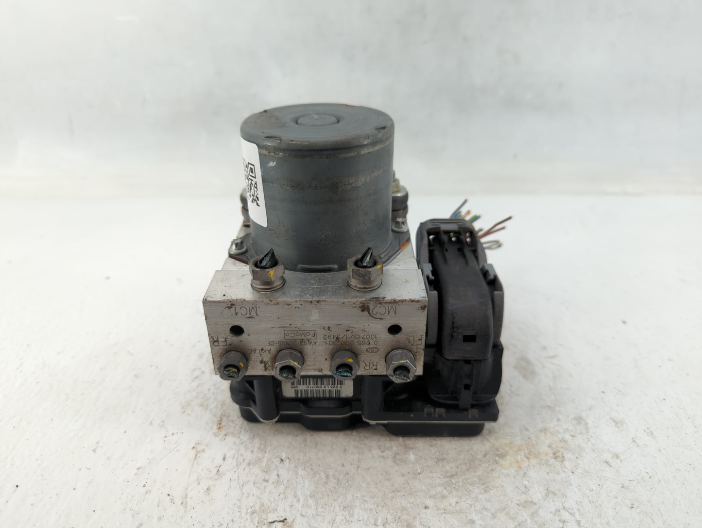 2010-2012 Jaguar Xj ABS Pump Control Module Replacement P/N:0 265 230 301 AW93-2C405-CF Fits Fits 2010 2011 2012 OEM Used Au