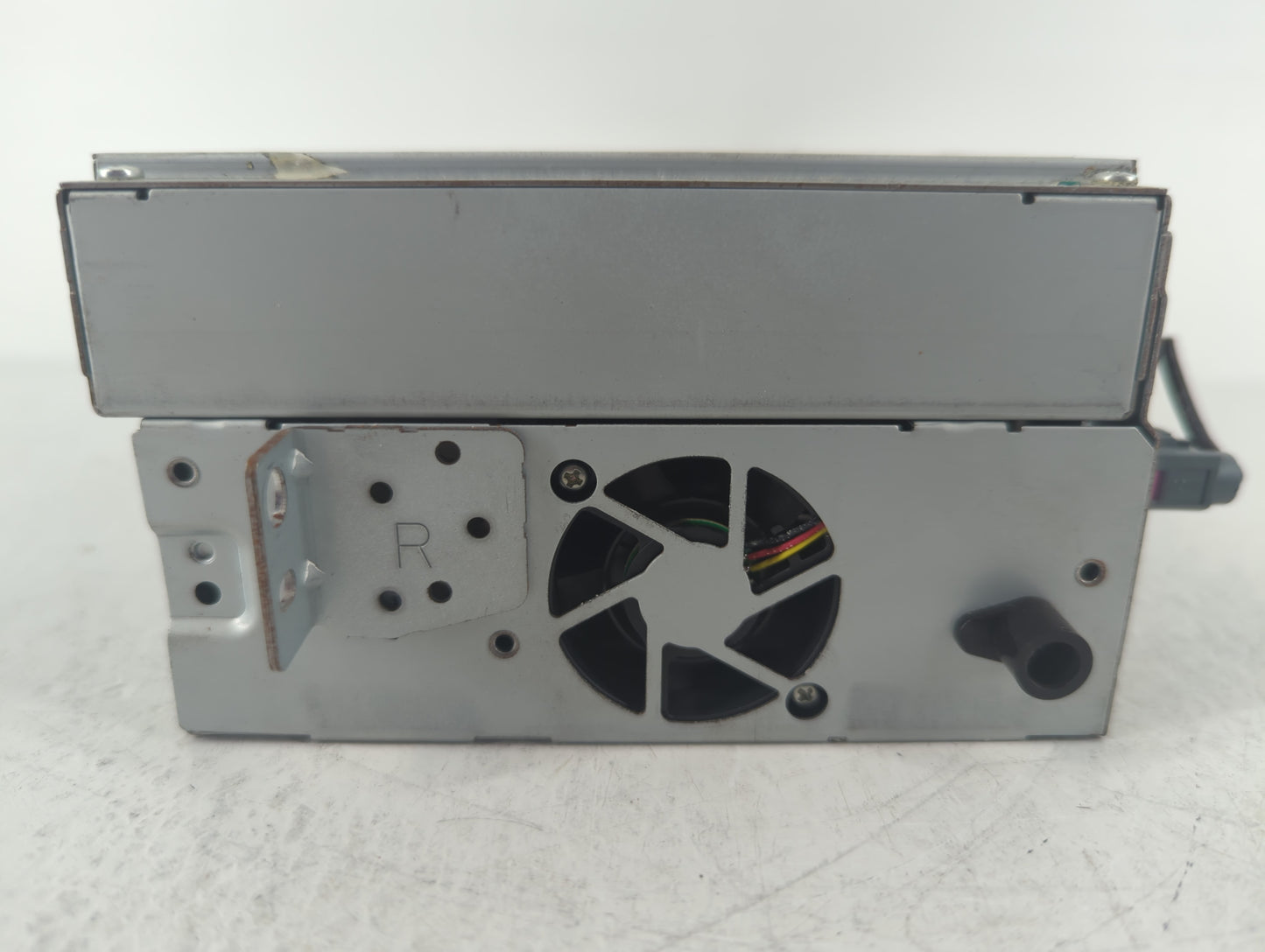 2010-2011 Jaguar Xj Am Fm Cd Player Radio Receiver - Oemusedautoparts1.com