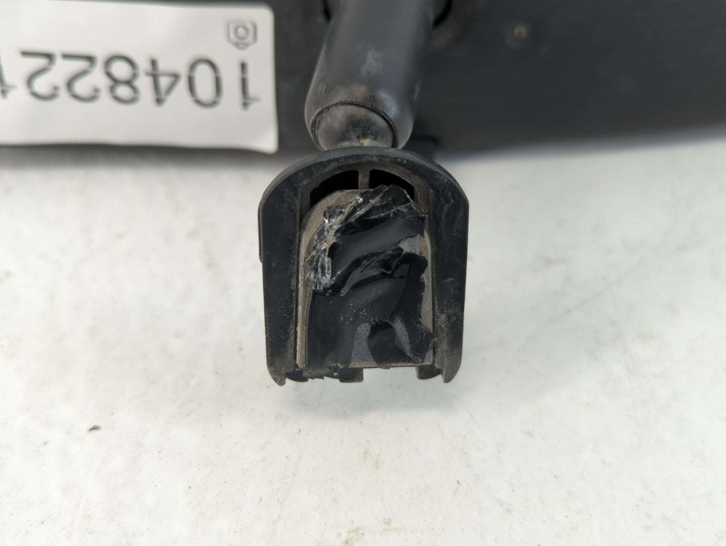 2011 Jeep Compass Interior Rear View Mirror Replacement OEM P/N:E8011681 Fits OEM Used Auto Parts - Oemusedautoparts1.com