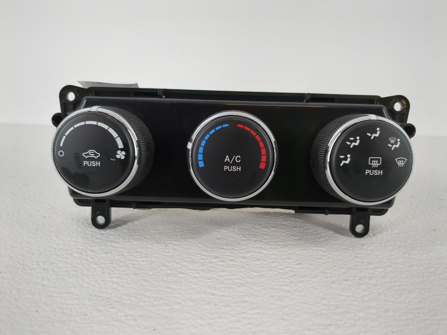 2011 Jeep Compass Climate Control Module Temperature AC/Heater Replacement P/N:P55111278AC Fits Fits 2012 2013 2014 2015 201