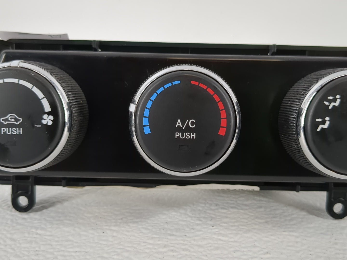 2011 Jeep Compass Climate Control Module Temperature AC/Heater Replacement P/N:P55111278AC Fits Fits 2012 2013 2014 2015 201