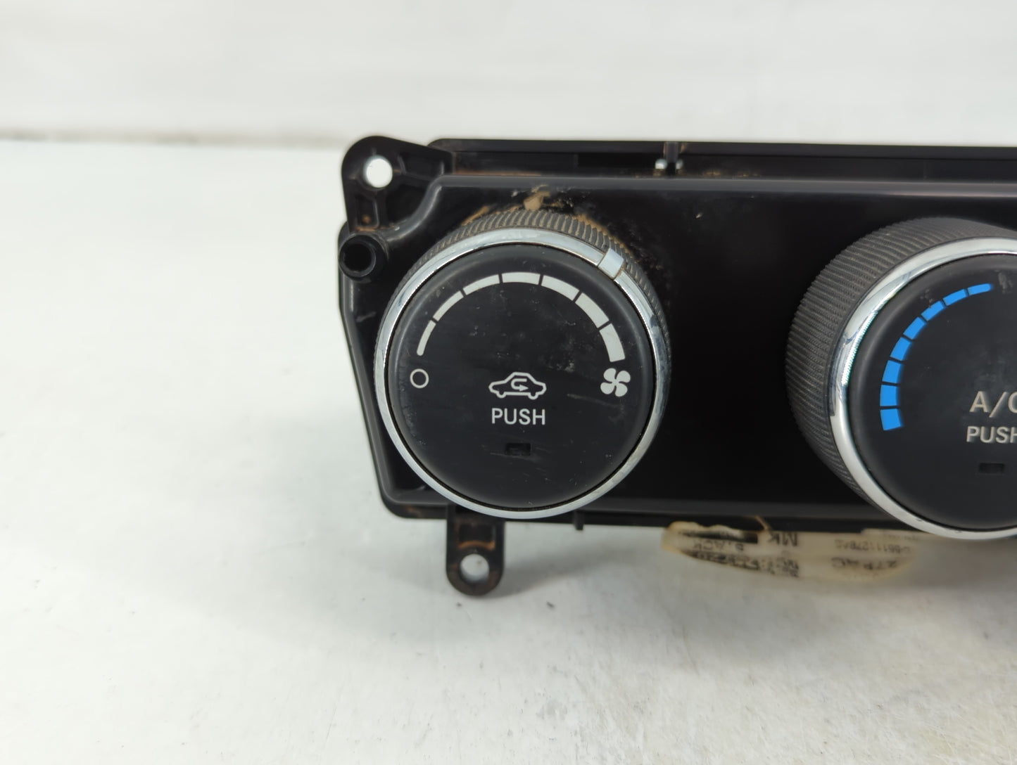 2011 Jeep Compass Climate Control Module Temperature AC/Heater Replacement P/N:P55111278AC Fits Fits 2012 2013 2014 2015 201