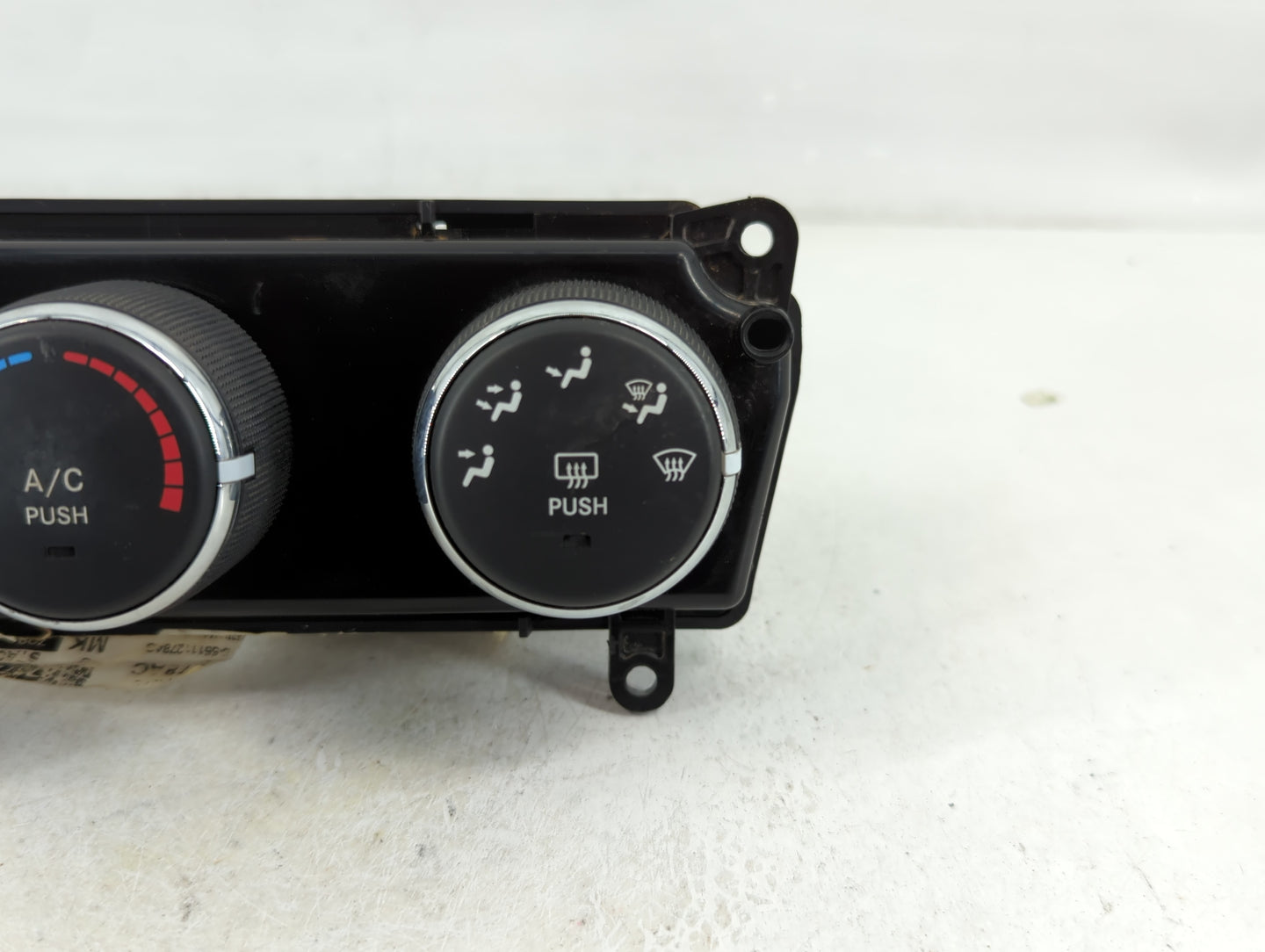 2011 Jeep Compass Climate Control Module Temperature AC/Heater Replacement P/N:P55111278AC Fits Fits 2012 2013 2014 2015 201