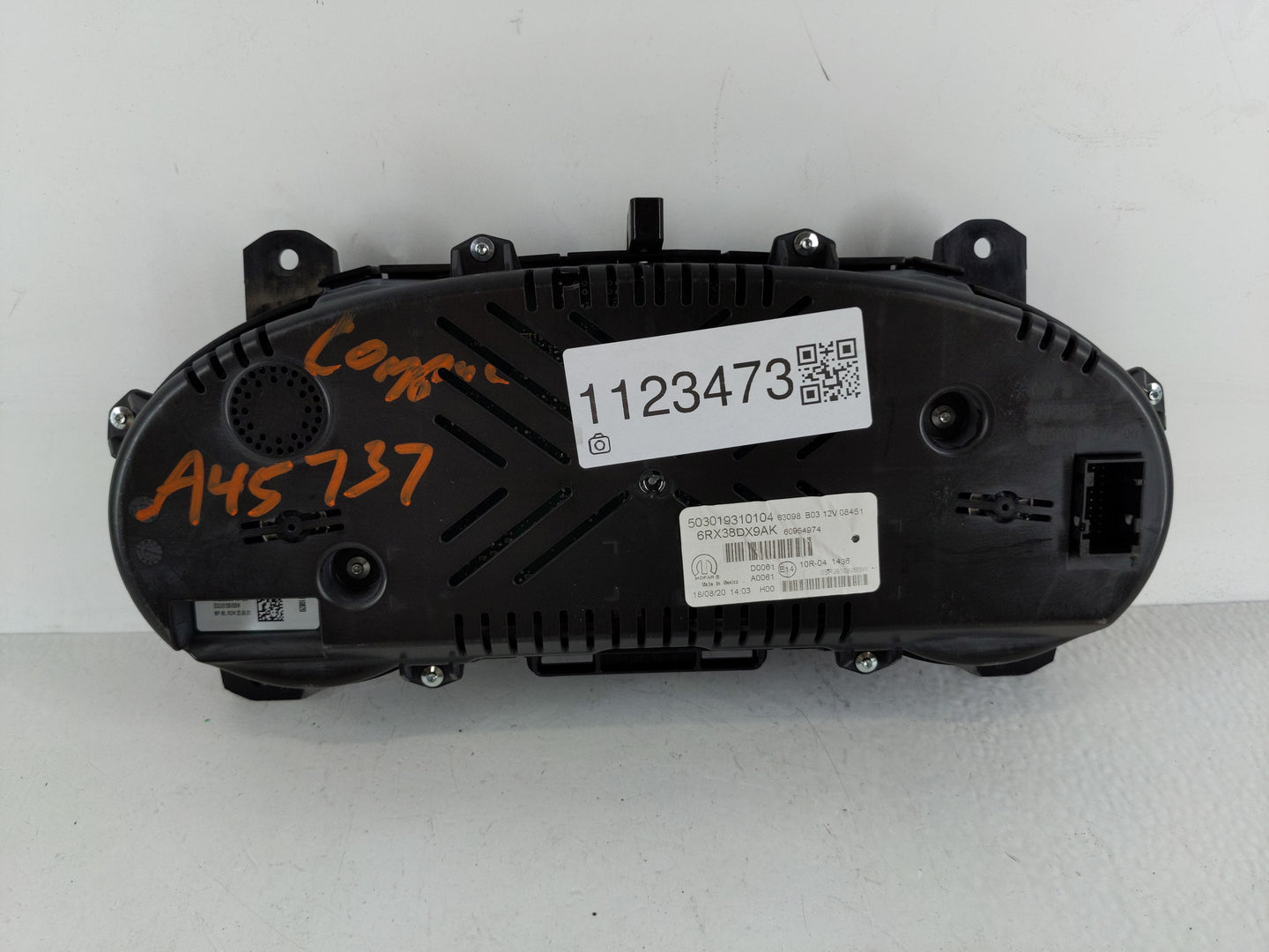 2011 Jeep Compass Instrument Cluster Speedometer Gauges P/N:6RX38DX9AK Fits OEM Used Auto Parts - Oemusedautoparts1.com