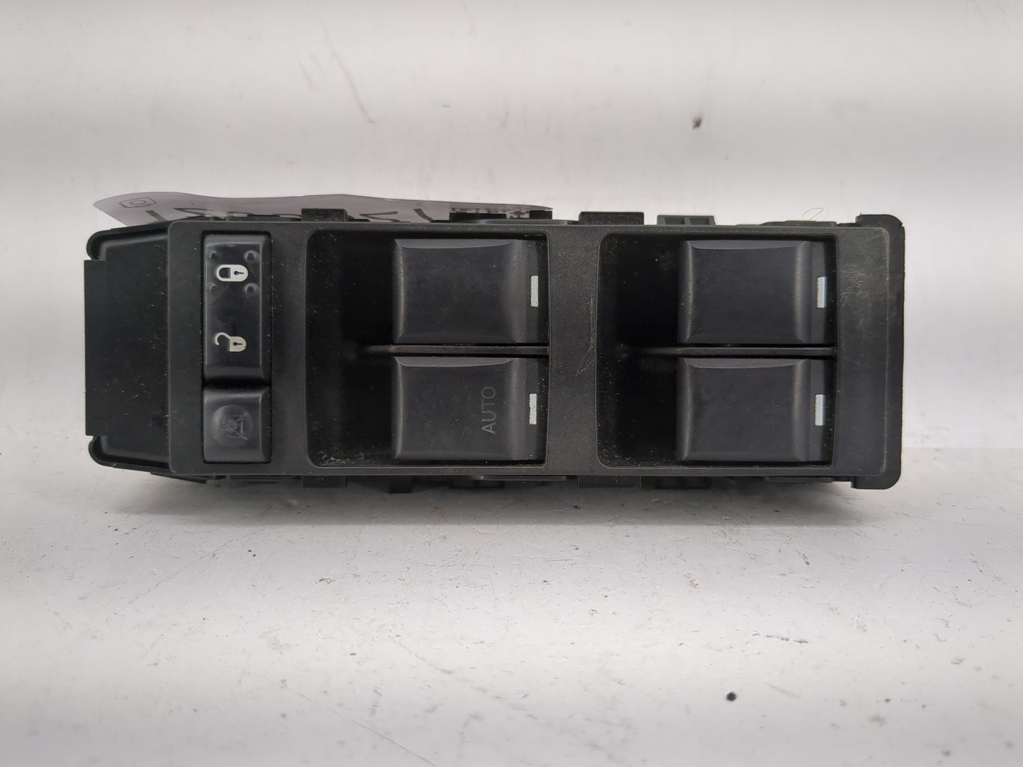 2011 Jeep Compass Master Power Window Switch Replacement Driver Side Left Fits OEM Used Auto Parts - Oemusedautoparts1.com
