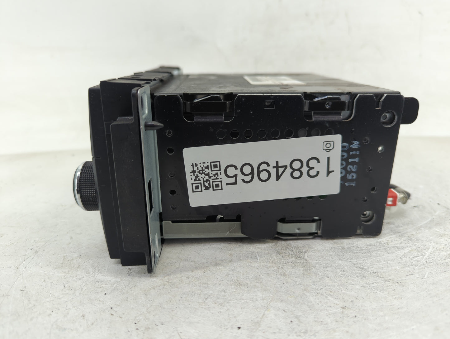 2011-2012 Jeep Compass Radio AM FM Cd Player Receiver Replacement P/N:05091222AD Fits Fits 2011 2012 OEM Used Auto Parts - O